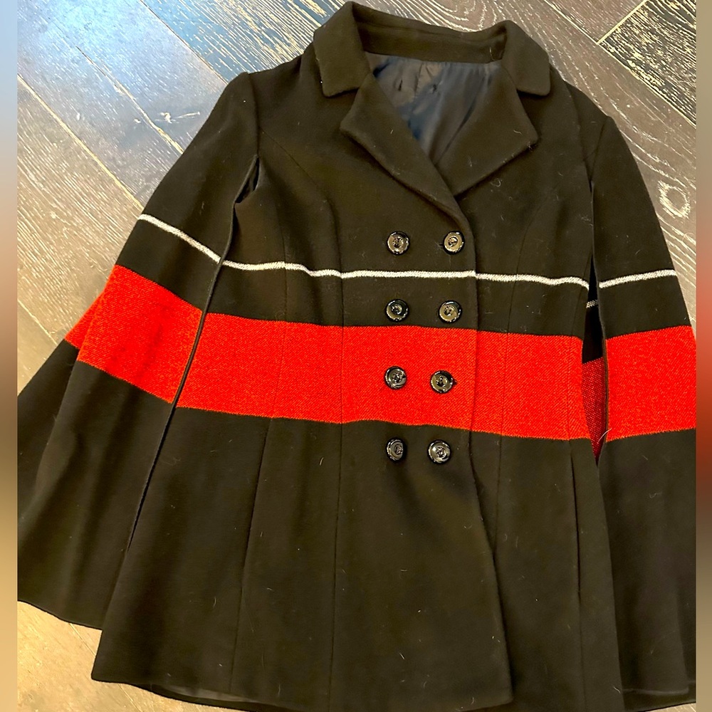 WORTH women’s cape/jacket. Small. Worn once